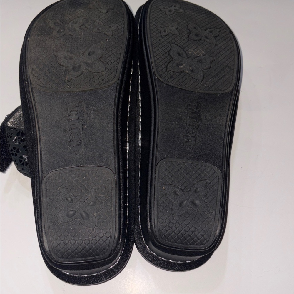 Alegria Black Women's Sandals - Picture 8 of 11